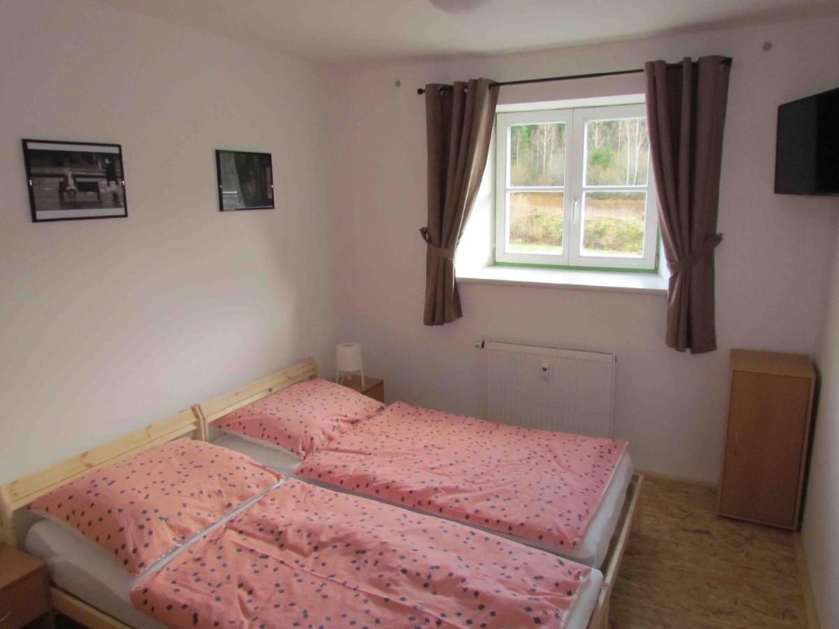 Dopravna Alzbetin Aparthotel Železná Ruda Kültér fotó